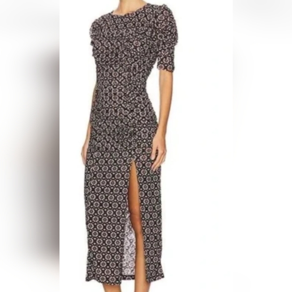 Free People Dresses & Skirts - Free People Black and White Geometric Long Sleeve Dress